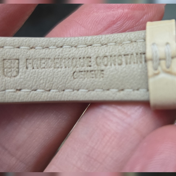 Frederique Constant Slimline Moonphase (like new .no scratches .new battery) - Picture 9 of 12